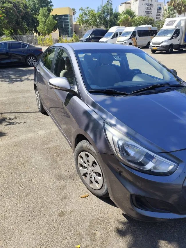 יונדאי i25 2016, תמונה 2