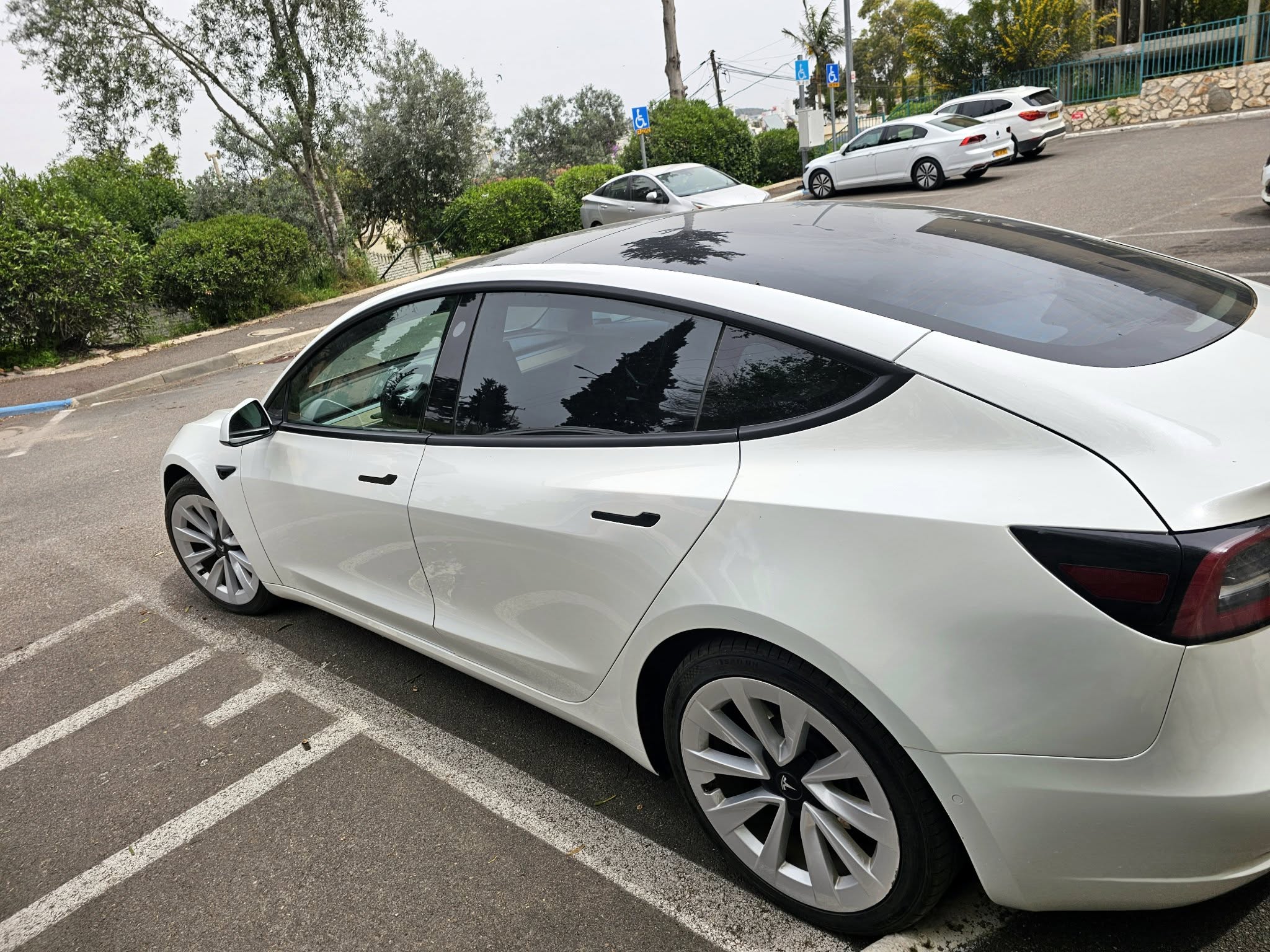 טסלה Model 3 2021, תמונה 3