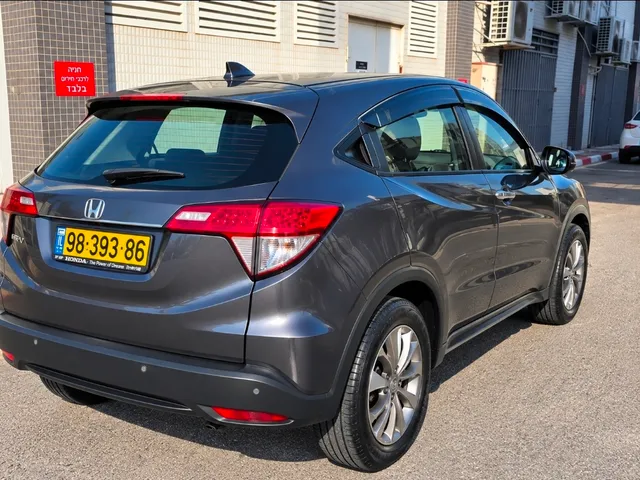 הונדה FR-V 2017 2017