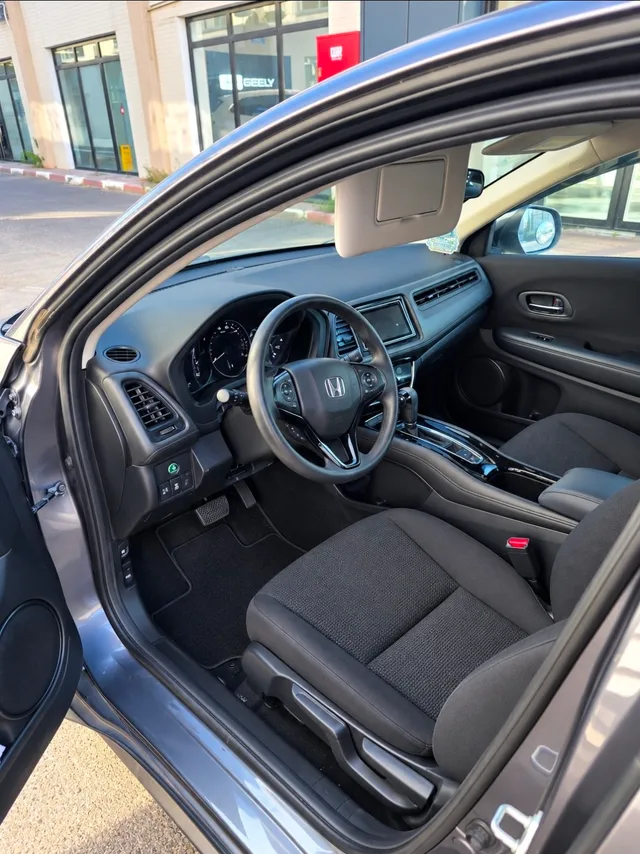 הונדה FR-V 2017, תמונה 3