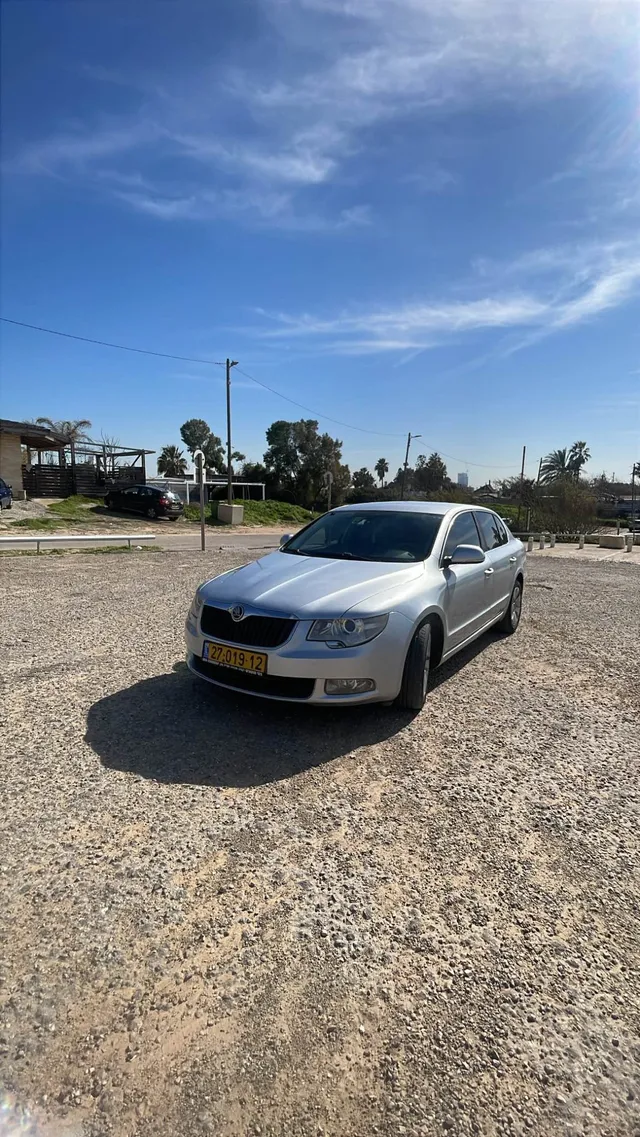סקודה סופרב 2013 2013