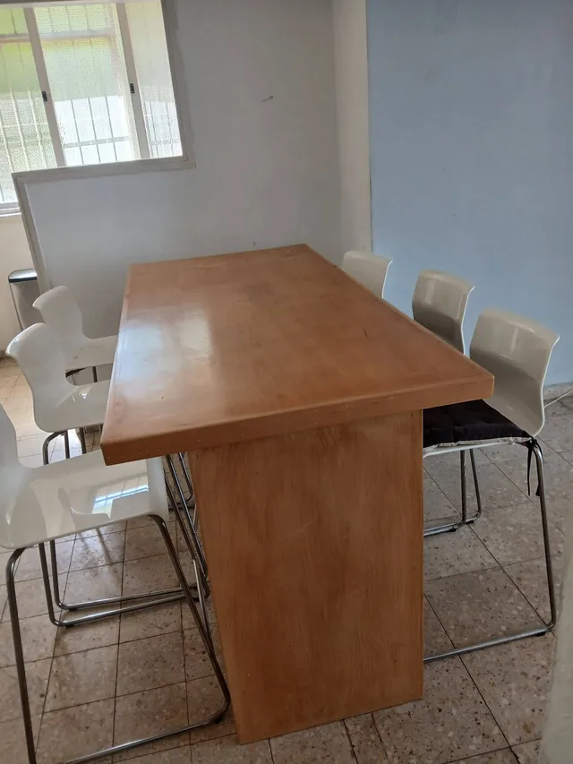 שולחן אוכל/בר מעץ מלא עם 6 כיסאות בר, תמונה 2
