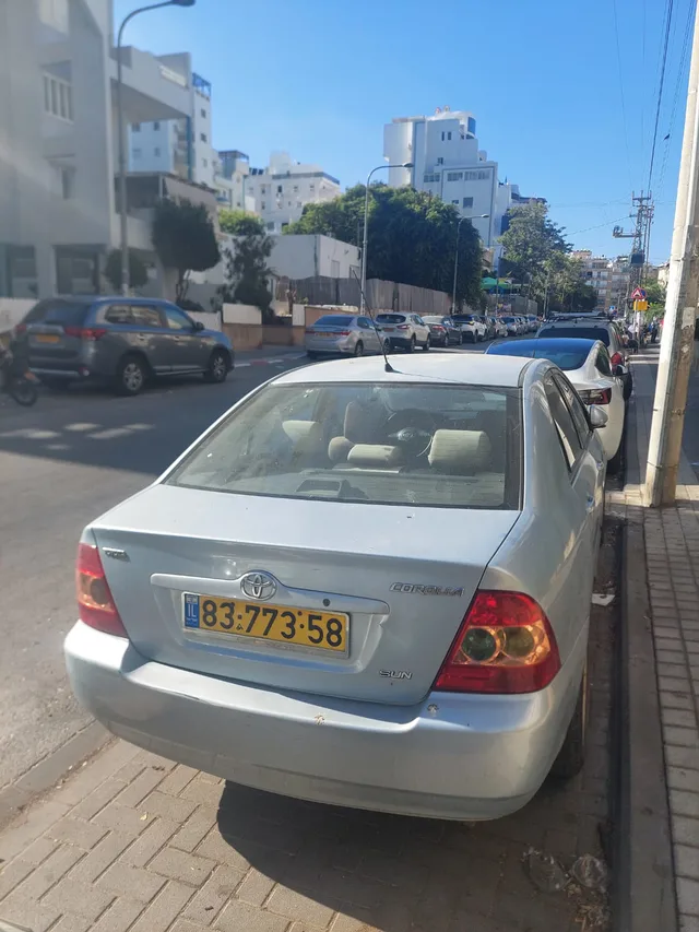 טויוטה קורולה 2005 2005