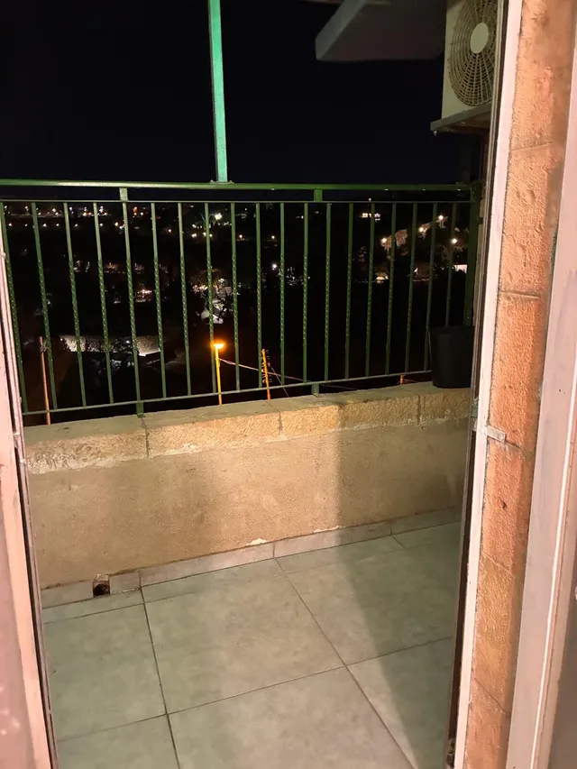 1.5 חדרים בירושלים, תמונה 2